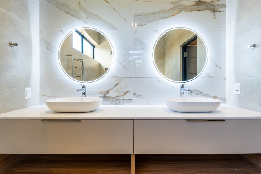 To Let 3 Bedroom Property for Rent in Mossel Bay Central Western Cape